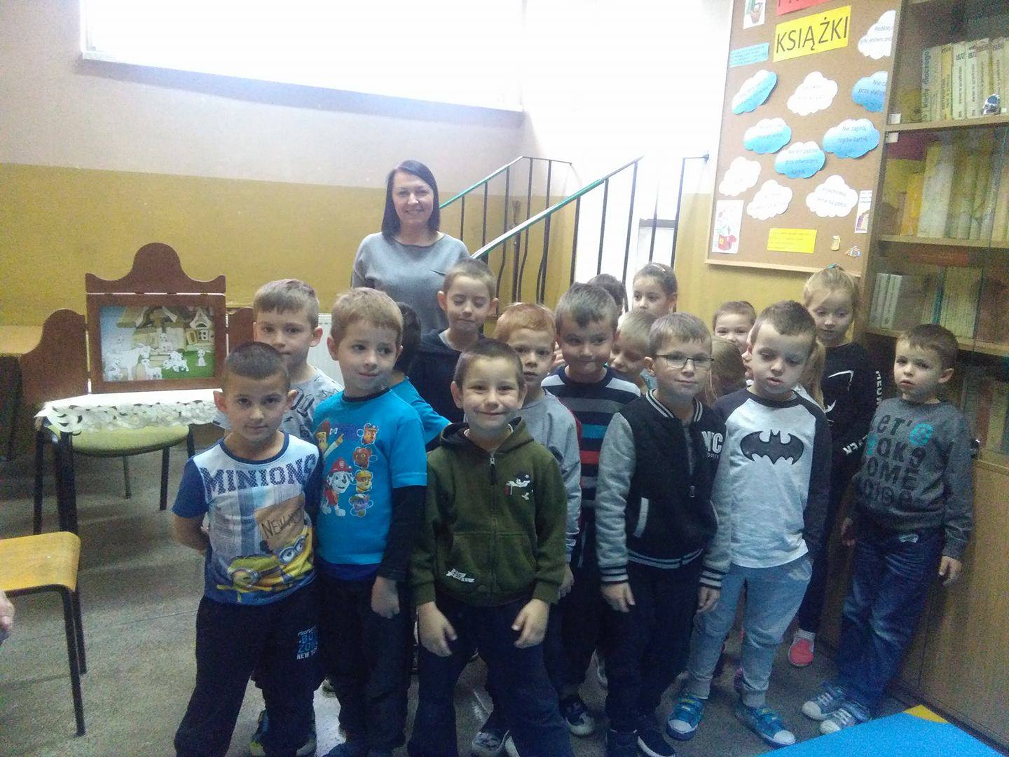 zdjęcie do
														 artykułu: Teatrzyk obrazkowy metodą Kamishibai