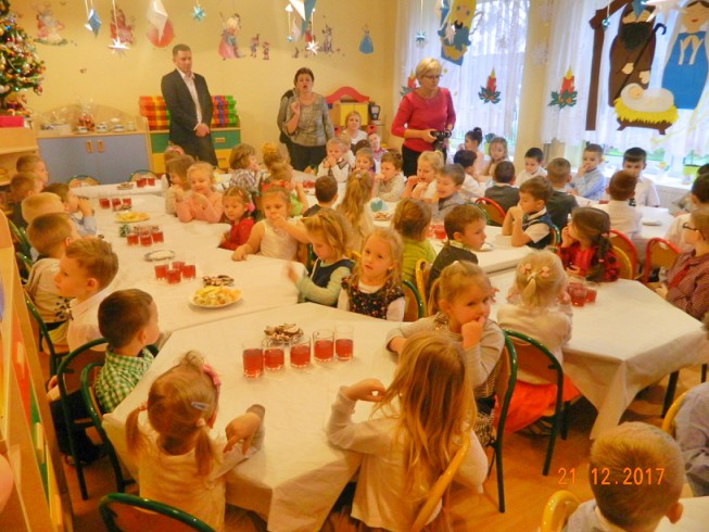 zdjęcie do
														 artykułu: Uroczysta Wigilia w Przedszkolu