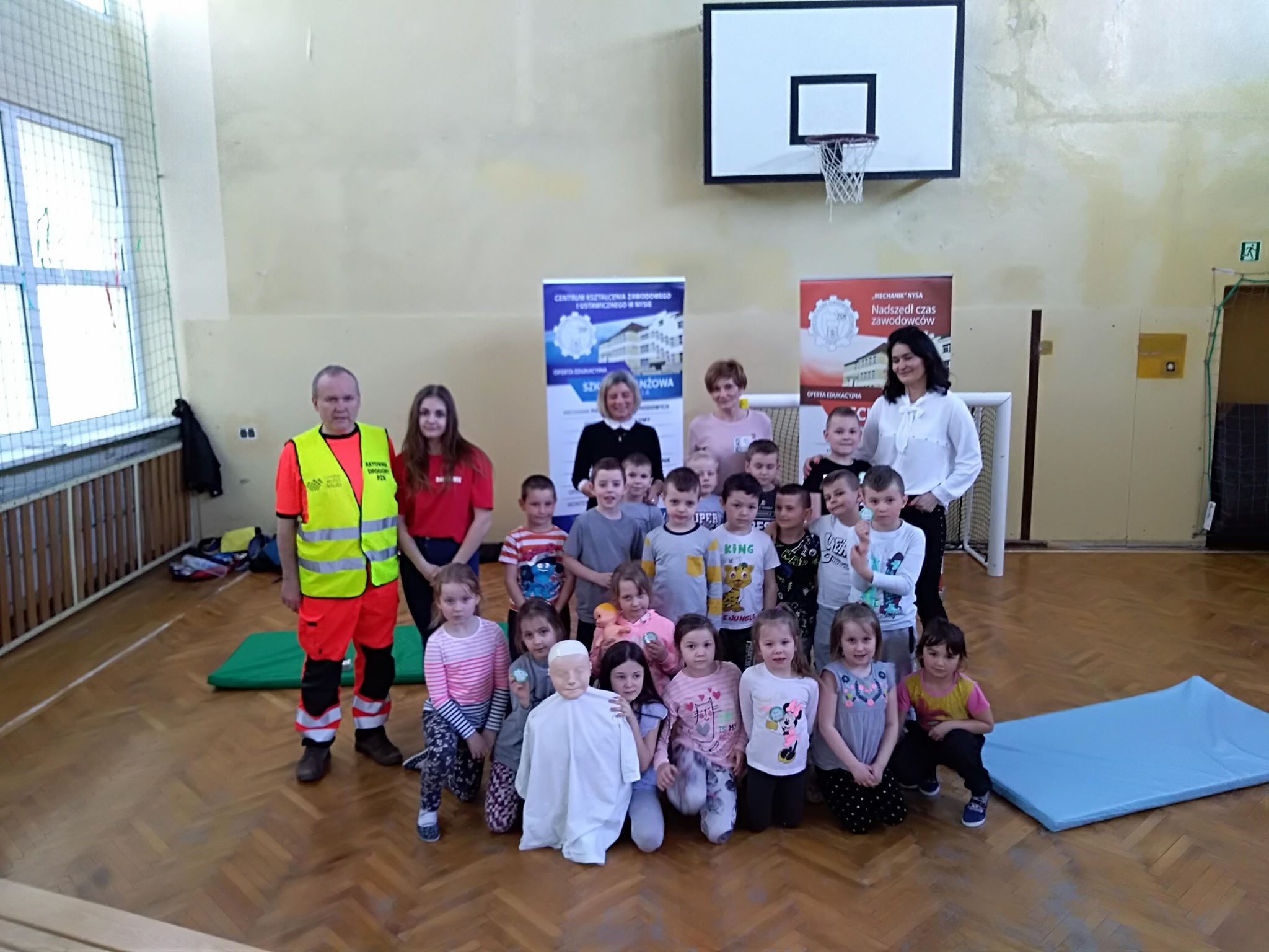 zdjęcie do
														 artykułu: Szkolimy się w zakresie udzielania Pierwszej Pomocy