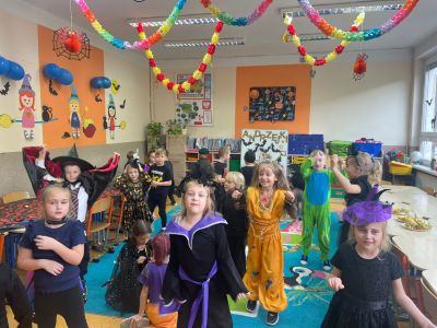 zdjęcie do
														 artykułu: Zabawa Andrzejkowa w naszym przedszkolu