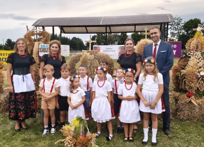 zdjęcie do
														 artykułu: Przedszkolaki na Dozynkach Gminnych