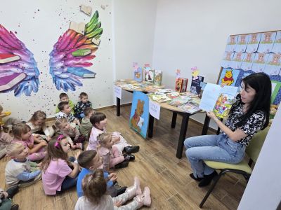 zdjęcie wprowadzające do artykułu: Przedszkolaki w świecie książek - zajęcia bibliote