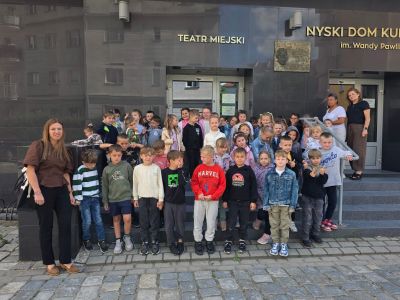 zdjęcie wprowadzające do artykułu: Oglądamy spektakl Roszpunka