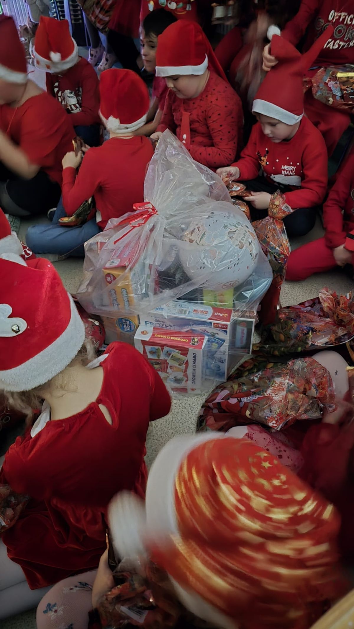 469510950 983038410517243 2887878604943144587 n