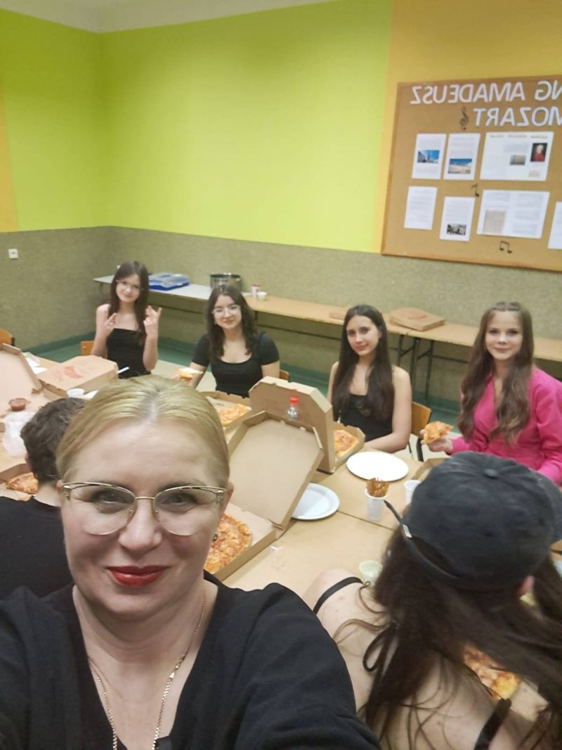 472878295 1012806204207130 7524085712032113987 n