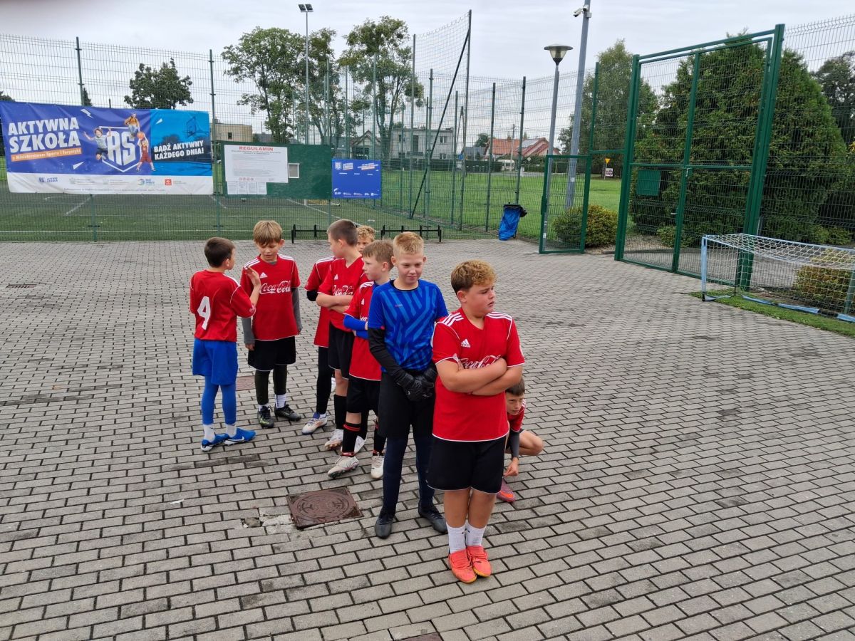 zdjęcie do
														 artykułu: Z ORLIKA NA STADION