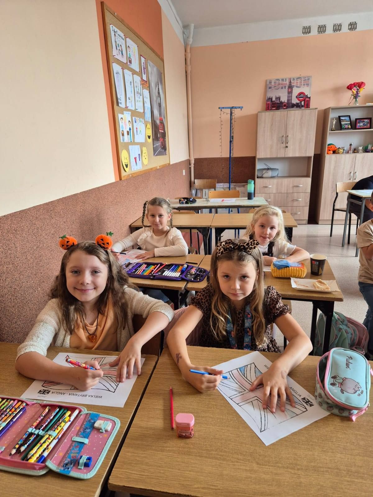 555581557 1209593217861760 3568178874062855570 n