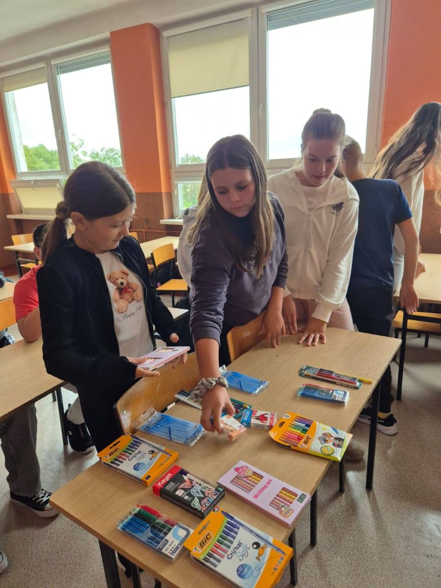 556091687 1212912527529829 683296687128434548 n