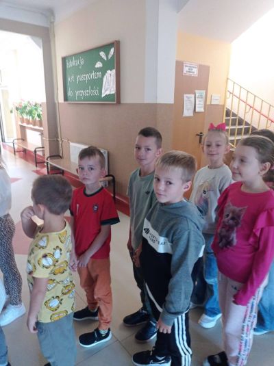 zdjęcie do
														 artykułu: WYBORY DO SAMORZĄDU SZKOLNEGO