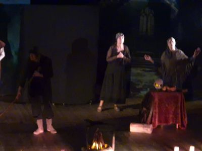 zdjęcie do
														 artykułu: SZTUKA TEATRALNA 