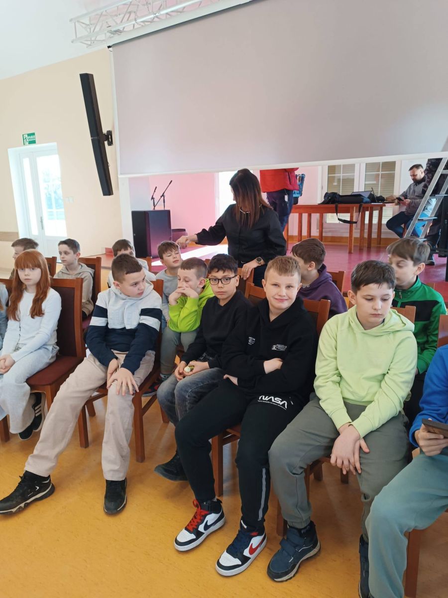 644262551 1337119678442446 8936391569408729452 n