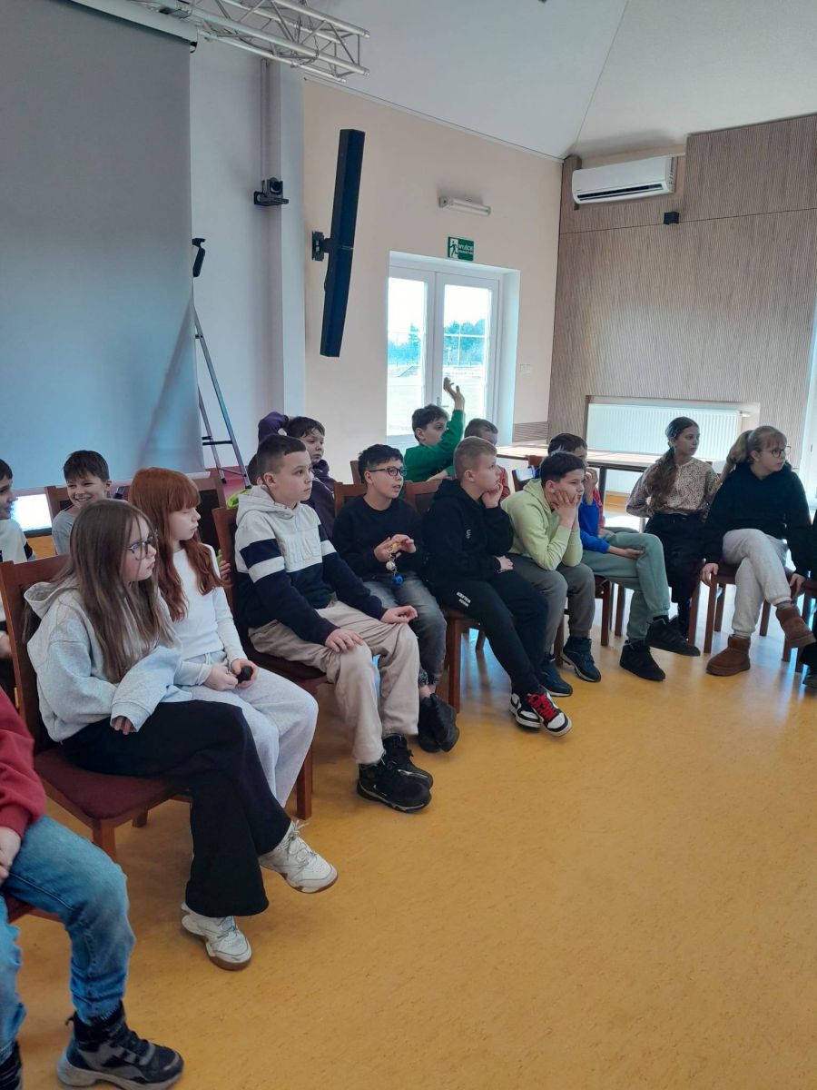 644351094 1337119921775755 3289563535049330286 n