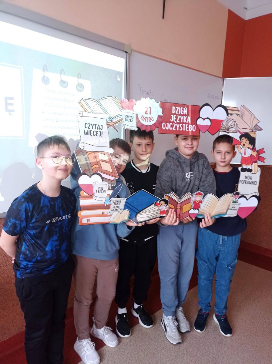 644360425 1338308981656849 1305327143751716607 n