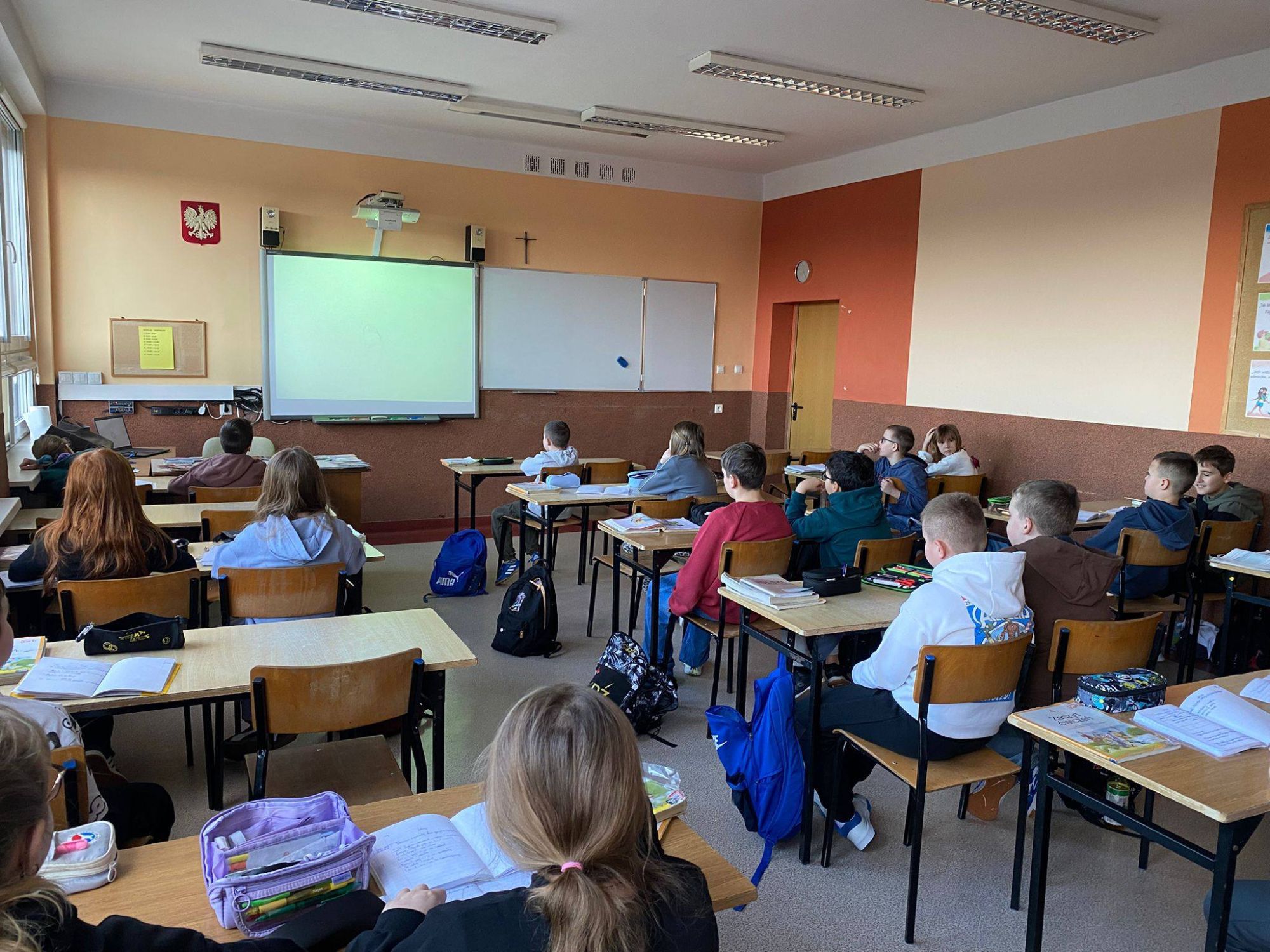 644367355 1338309168323497 1354119596000238981 n